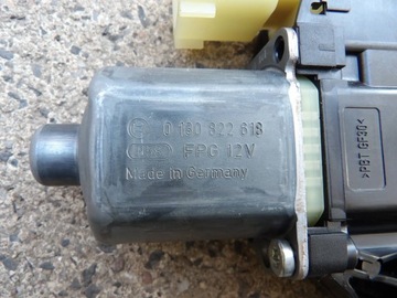 FORD FIESTA MK7 2013 FACELIFT MOTOREK OKNO LEVÝ PŘEDNÍ