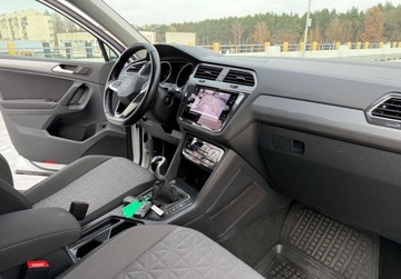 Volkswagen Tiguan II SUV Facelifting 2.0 TDI 150KM 2022 Volkswagen Tiguan salon PL FV VAT 23 manualna skrzynia biegow bezwypadk, zdjęcie 18