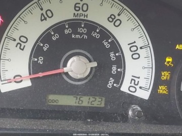 Toyota FJ Cruiser 4.0 239KM 2007 Toyota FJ 2007 r., 4,0L 4.0 Benzyna 239KM, zdjęcie 7