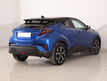Toyota C-HR I Crossover 1.8 Hybrid 122KM 2018 Toyota C-HR 1.8 Hybrid, Salon Polska, zdjęcie 4