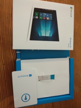 Windows 10 Домашняя PL x64 USB BOX 64 бит KW9-00250