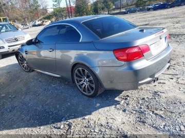 BMW Seria 3 E90-91-92-93 2011 BMW M3 2011 4.0l 4.0 Benzyna 414KM, zdjęcie 4