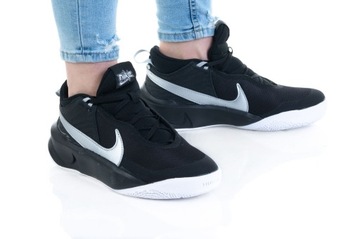 buty NIKE TEAM HUSTLE CW6735 004 r. 36