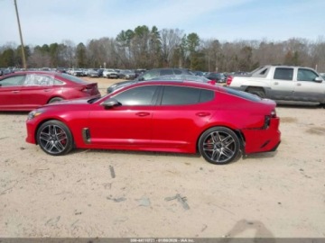 Kia Stinger 2022 Kia Stinger GT1 2022 3.3 Benzyna 368KM, zdjęcie 2