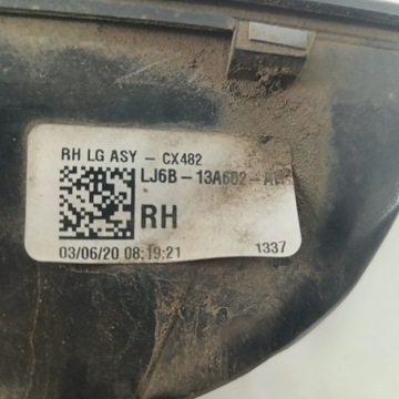 FORD ESPACE 20- SVĚTLO ZADNÍ PRAVÁ USA POŠKOZENÁ