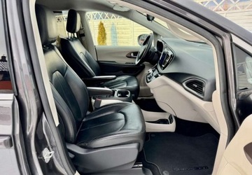 Chrysler Pacifica I 2016 Chrysler Pacifica Chrysler Pacifica 3.6 Benzyna 290KM, zdjęcie 4