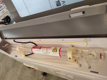 Ploter laserowy CO2 grawerka 4030 - 50W podnoszny stół