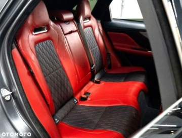Jaguar F-Pace SVR 5.0 V8 550KM 2020 Jaguar F-Pace Jaguar F-Pace 5.0 V8 P550 AWD SVR Edition 1988 5.0 Benzyna, zdjęcie 27