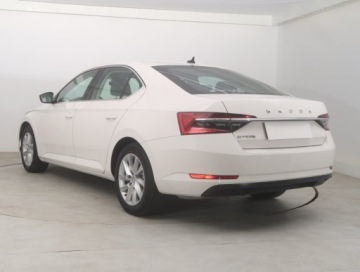 Skoda Superb III Liftback Facelifting 1.5 TSI 150KM 2021 Skoda Superb 1.5 TSI, Salon Polska, Automat, zdjęcie 3