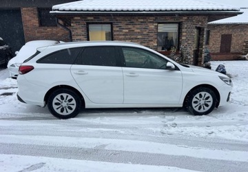 Hyundai i30 III Wagon Facelifting 1.6 CRDI 115KM 2021 Hyundai i30 1.6 CRDI 115 KM LED Klimatyzacja Sensor Kamera 1.6 Diesel 115KM, zdjęcie 1