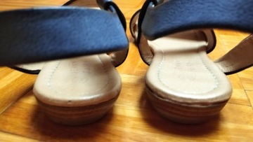 37 buty damskie sandały granatowe CCC Jenny Fairy