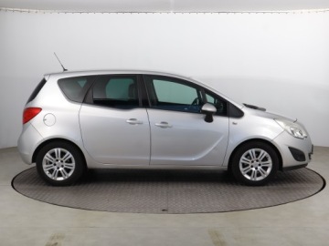 Opel Meriva II Mikrovan 1.4 Turbo ECOTEC 120KM 2013 Opel Meriva 1.4 Turbo, GAZ, Klima, Tempomat, zdjęcie 5