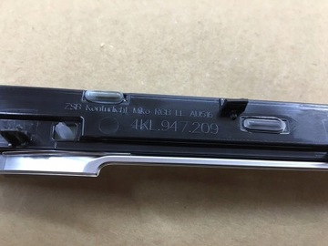 Хромированная рамка Tunnel Decor Audi E-Tron Q8 4KL947209