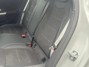 Mercedes GLA II Off-roader Facelifting 1.3 200 163KM 2025 MERCEDES-BENZ GLA 200 AMG Line Suv 1.3 (163KM) 2025, zdjęcie 9