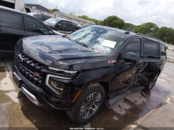 Chevrolet Suburban GMT900 2025 Chevrolet Suburban Z71 6.2 polift 6.2 Benzyna 420KM, zdjęcie 4