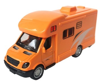 КАМЕРА, МЕТАЛЛИЧЕСКИЙ КЕМПИНГОВЫЙ АВТОМОБИЛЬ С ЦВЕТАМИ DRIVE