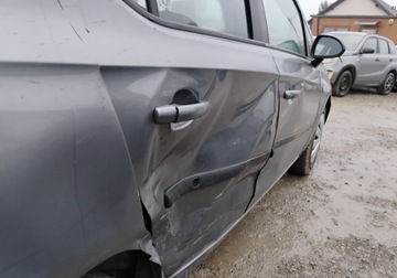 Opel Corsa E Hatchback 3d 1.4 Twinport 90KM 2018 Opel Corsa 2018r, SALON POLSKA. Uszkodzony. Poobijany. Jezdzi. 1.4 90KM, zdjęcie 19