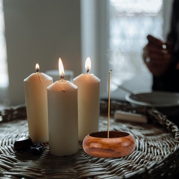 ДЕРЕВЯННЫЙ КОНУСНЫЙ ДЕРЖАТЕЛЬ ДЛЯ ЛАДИЕНИЙ