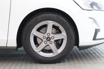 Ford Focus IV Hatchback 1.0 EcoBoost 125KM 2019 Ford Focus 1.0 EcoBoost, Salon Polska, Serwis ASO, zdjęcie 14