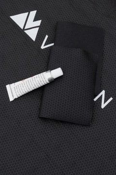 Трехсезонный самонадувающийся коврик Volven Ultralight Plus - черный