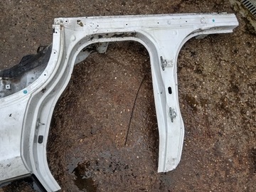 PEUGEOT 4008 ČTVRTKA LEVÝ ZADNÍ PRÁH