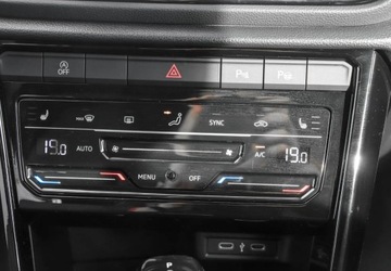 Volkswagen T-Roc I SUV Facelifting 1.5 TSI ACT 150KM 2024 Volkswagen T-Roc 1.5 TSI 150KM Style DSG Kamera Cofania Podgrzewane Fotele, zdjęcie 16