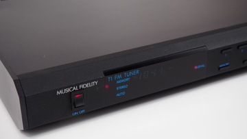 Аудио тюнер Musical Fidelity T1