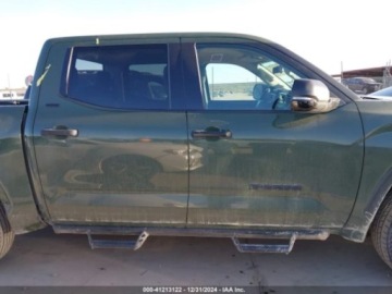Toyota Tundra II 2022 Toyota Tundra Crewmax Sr, 2022r., 3.4L 3.4 Benzyna 389KM, zdjęcie 2