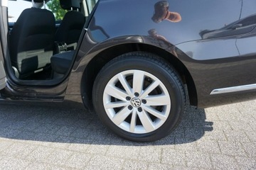 Volkswagen Passat B7 Limousine 2.0 TDI CR DPF BlueMotion 140KM 2011 Volkswagen Passat Sedan 2.0 TDi 140KM, zadbany,, zdjęcie 13