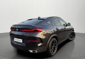 BMW X6 G06 2023 BMW X6 Salon PolskaASOFV23 3.0 Benzyna 340KM, zdjęcie 1