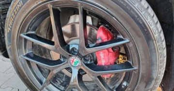 Alfa Romeo Stelvio SUV Facelifting 2.0 Turbo 280KM 2020 Alfa Romeo Stelvio Alfa Romeo Stelvio 2.0 Turbo Veloce Q4 2.0 Benzyna 280KM, zdjęcie 22