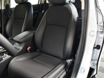 Honda HR-V III SUV Facelifting 1.5 i-MMD 131KM 2025 HONDA HR-V Advance 1.5 i-MMD CVT Suv 131KM 2025, zdjęcie 5