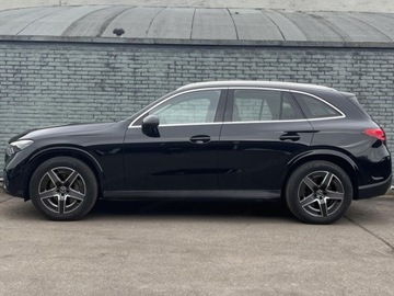 Mercedes GLC C254/X254 Coupe 2.0 200 204KM 2025 MERCEDES-BENZ GLC 200 4-Matic AMG Line 2.0 (204KM) 2025, zdjęcie 1