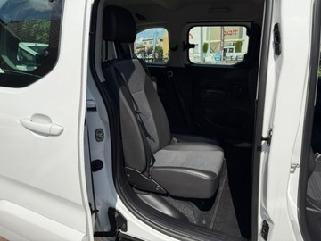 Opel Combo E Kombivan 1.5 Diesel 102KM 2020 Opel Combo Life Niepełnosprawnych inwalida PFRON, zdjęcie 24