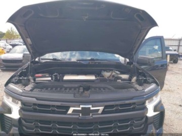 Chevrolet Silverado II 2023 Chevrolet Silverado 1500 Short Bed Rst 2023 5.3l 5.3 Benzyna 355KM, zdjęcie 8