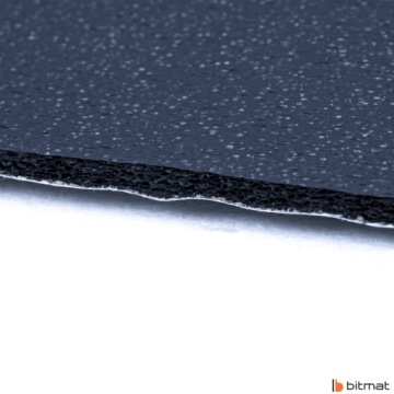 САМОКЛЕЯЩИЙСЯ ЗВУКОИЗОЛЯЦИОННЫЙ ВСПЕНЕННЫЙ МАТ BITMAT 3 ММ