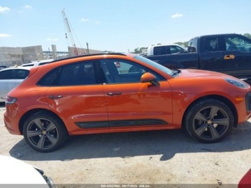 Porsche Macan 2023 Porsche Macan T, 2023r., 4x4, 2.0L 2.0 Benzyna 261KM, zdjęcie 2