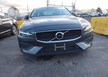 Volvo S60 III 2019 Volvo S60 2019r., T6 Momentum, 2L, od ubezpieczalni 2.0 Benzyna 320KM, zdjęcie 1