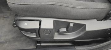 BMW Seria 5 E60 Touring 525 d 197KM 2009 BMW 525 Super stan, książka serwisowa., zdjęcie 15