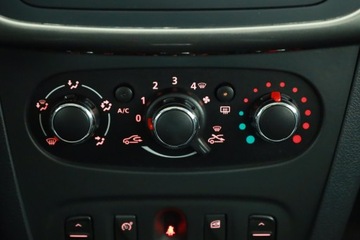 Dacia Logan II MCV Facelifting 1.5 dCi 90KM 2017 Dacia Sandero 1.5 dCi, Automat, Navi, Klima, zdjęcie 9