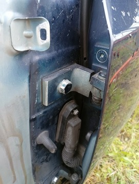 BMW E60 E61 PANT DVEŘE LEVÝ PŘEDNÍ HORNÍ 7068073