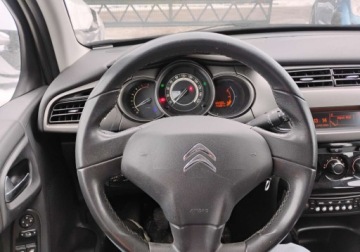 Citroen C3 II 2014 Citroen C3 2014r, 1.4 HDI. Lekko przetarty prawy bok. Jezdzi. 1.4 Diesel, zdjęcie 10