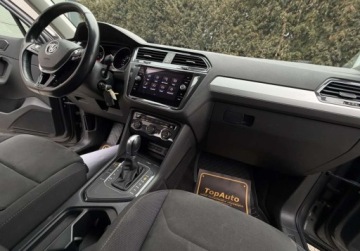 Volkswagen Tiguan II SUV 1.4 TSI 150KM 2018 Volkswagen Tiguan 1.4 TSI 150KM DSG bezwypadkowy kamera Tempomat ACC, zdjęcie 15