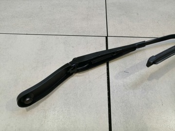 РЫЧАГ СТЕКЛООЧИСТИТЕЛЯ VOLVO S80 II 30796035 30796036