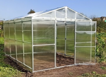 SZKLARNIA z POLIWĘGLANU 2,85x8m OCYNK DOM 40x20mm