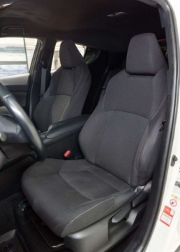 Toyota C-HR I Crossover 1.8 Hybrid 122KM 2019 Toyota C-HR 1.8 Hybrid Premium 1.8 Hybryda 122KM, zdjęcie 7