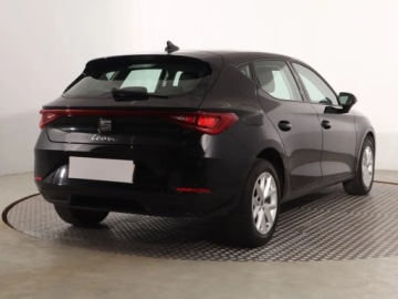 Seat Leon IV Hatchback 1.5 EcoTSI 130KM 2022 Seat Leon 1.5 TSI, Salon Polska, Serwis ASO, zdjęcie 4