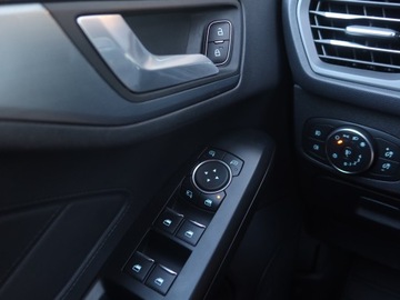 Ford Focus IV Kombi 1.5 EcoBlue 120KM 2019 Ford Focus 1.5 EcoBlue, Salon Polska, Serwis ASO, zdjęcie 15