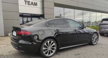 Jaguar XE Sedan Facelifting 2.0 204KM 2024 Jaguar XE Jaguar XE 2.0D I4 204 PS RWD Auto R-Dynamic SE 2.0 Diesel 204KM, zdjęcie 7