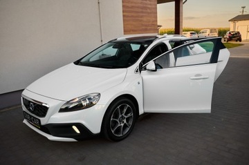 Volvo 2014 Volvo V40 Cross Country Ocean Race 1.6 diesel Blis zarejestrowany w Polsce, zdjęcie 16